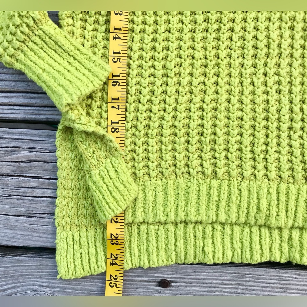FREE PEOPLE Lime Green Whistle Thermal Henley Button Sweater Top Pullover V Neck - Picture 8 of 13